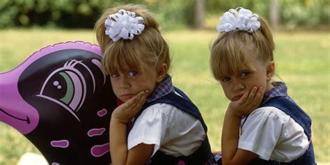 Heres A Fun Fact Mary Kate And Ashley Olsen Arent Identical Twins
