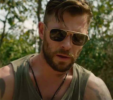 Chris Hemsworth Sunglasses In Extraction Sunglasses Wiki
