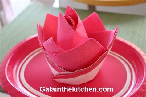 7 Techniques How To Fold Paper Napkin Fancy Way