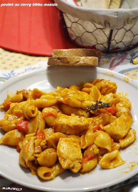 Découvrez la recette de poulet tikka massala à faire en 20 minutes. POULET AU CURRY TIKKA MASALA (avec images) | Poulet curry ...