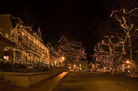 Enjoy The Magic Of A Dahlonega Georgia Christmas