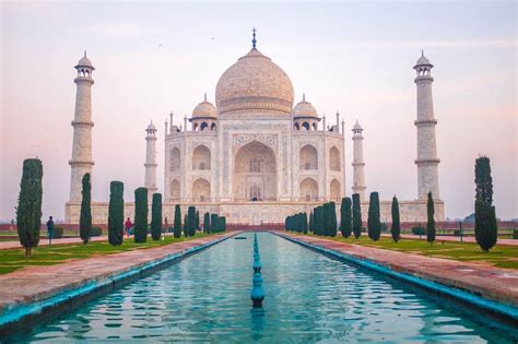 5 Great Reasons To Book A Taj Mahal Sunrise Tour From Delhi