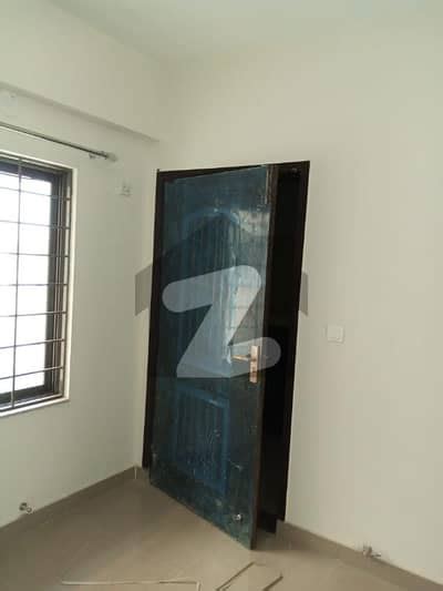 10 Marla Ideal Residential Flat 3 Bed Apartment Brand New For Sale In Askari 10 Sector F Askari