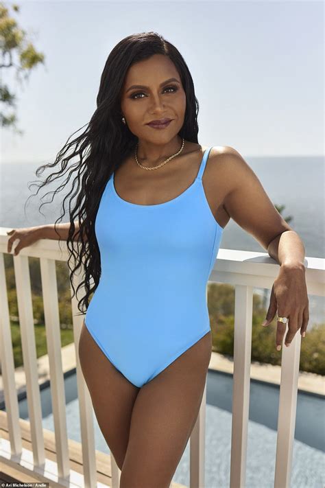 Mindy Kaling Lands A Swimsuit Campaign After Dropping Over Lbs Ny