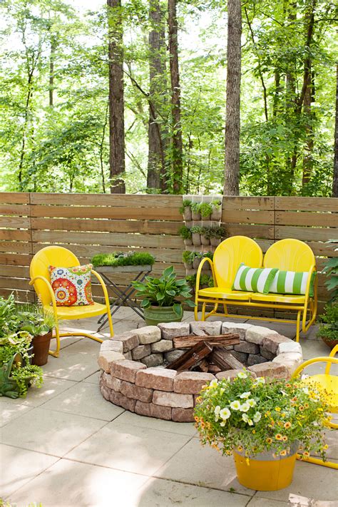 25 Backyard Decorating Ideas Easy Gardening Tips And Diy Projects
