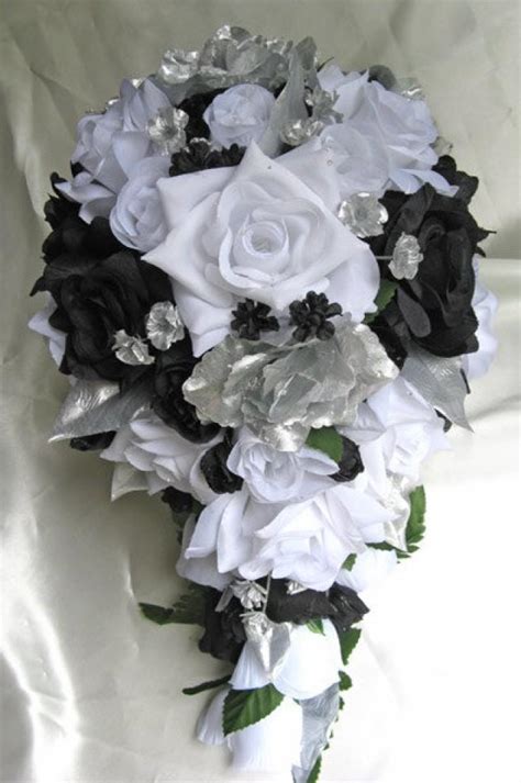 I was also amazed with the cost. Free Shipping Wedding Bouquet Bridal Silk Flowers 21 Pcs ...
