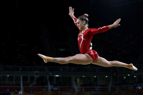Giulia steingruber a apporté samedi à la suisse sa première médaille d'or des championnats d'europe de gymnastique à bâle. Giulia Steingruber - Giulia Steingruber Photos ...