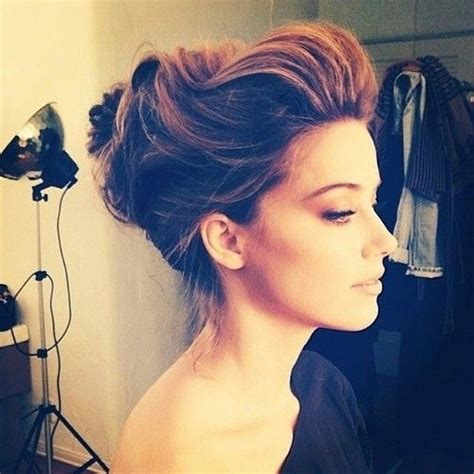 Pin By Rachael Joyce On Hair Inspiration Red Carpet Hair Updo Red