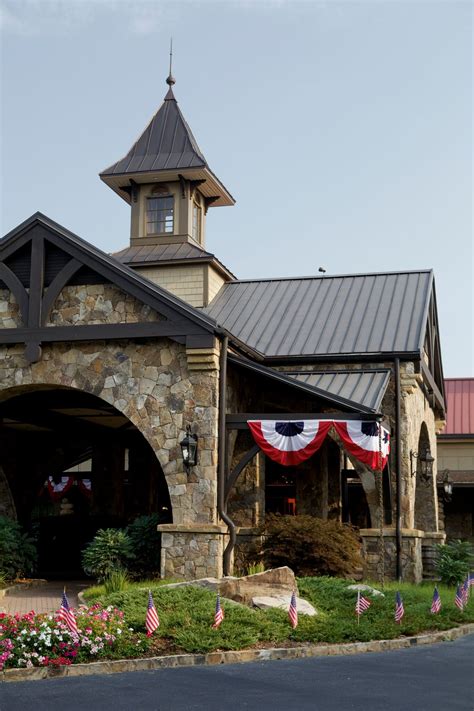 We are located on the white river — 29 miles east of meeker, colorado — on the flat tops scenic byway. Pin on Legacy Lodge