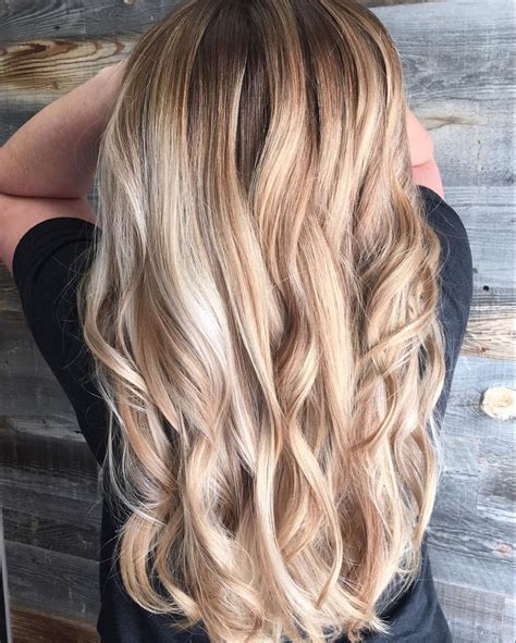 20 Sweetest Caramel Blonde Hair Color Ideas Youll See This Year
