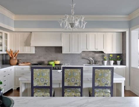 Decorating Ideas For Soffit Above Kitchen Cabinets Wow Blog