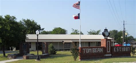 Tom Bean Tx Tom Bean City Hall Photo Picture Image Texas At City