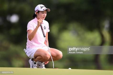 Momoka Miura Of Japan Lines Up Her Putt On The 2nd Hole During The