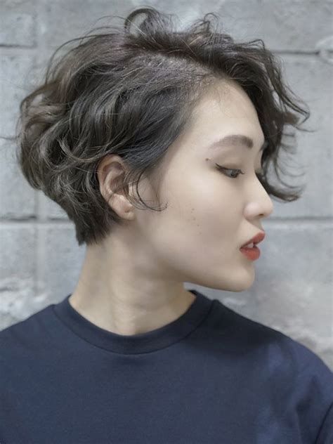 ウェーブショート - ヘアカタログ｜シュワルツコフ オンライン ...