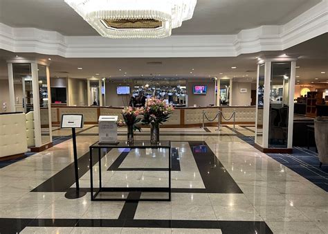 Review Renaissance London Heathrow Hotel Lhr One Mile At A Time