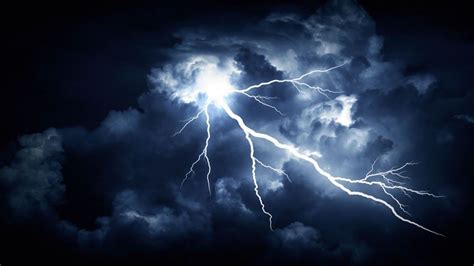 What Causes Thunder And Lightning Artofit