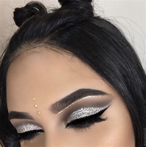Simple Skin Care Tips Everyone Can Use Silver Glitter Eye Makeup