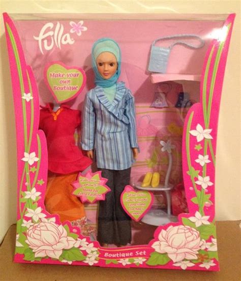 Blue Fulla Muslim Doll Two Outfits Purses Shoes Hijab We Sell Muslim Dolls And Muslim Doll