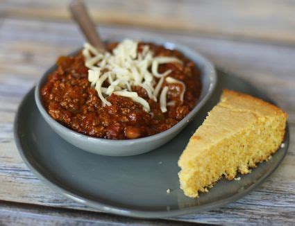 10 amazing dishes to make with canned pinto beans. Spicy Ground Beef and Pinto Bean Chili Recipe