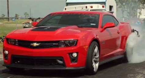 Watch The Hennessey Twin Turbo Camaro Zl1 Scream Down The Quarter Mile