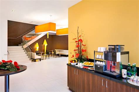 Bestowing excellent hospitality to its every category of guests, hotel star inn reflects the culture and with the perfect fusion of contemporary decor in the sumptuous interiors of the hotel, hotel star inn. Star Inn Wien Schönbrunn Hotel 3* ab CHF 658 ...