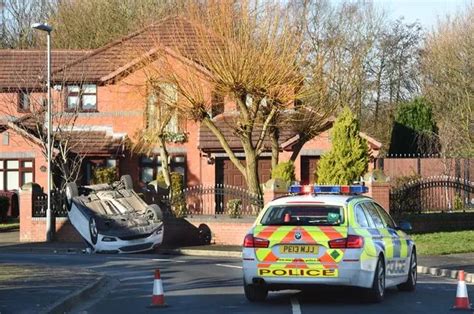Car Lands On Its Roof After Huyton Crash Liverpool Echo
