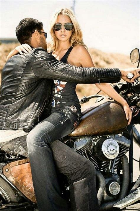 Pin By Jason Plummer On Ridin Biker Girl Motorcycle Girl Harley Davidson