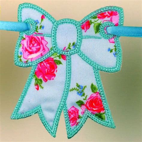 Bow Bunting In The Hoop Project Machine Embroidery Design Applique