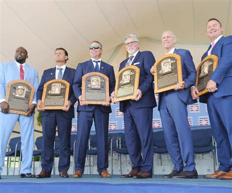 In Photos Six Players Inducted Into Baseball Hall Of Fame Slideshow Upi Com