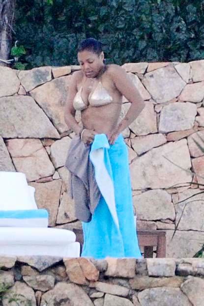 Photos Bikini Clad Janet Jackson Enjoys Italian Getaway With New Lover
