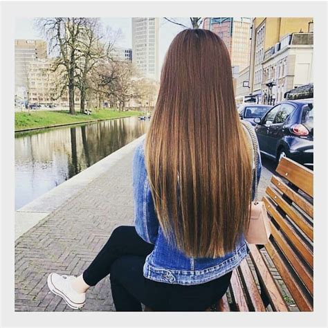 Haircuts are something that will give us perfect look and it enhances our face to look more beautiful baldness is a prevalent issue that affects both males and females. Pin by ♡Madiha♡ on Giŕl'z Dpz in 2020 | Long hair styles ...