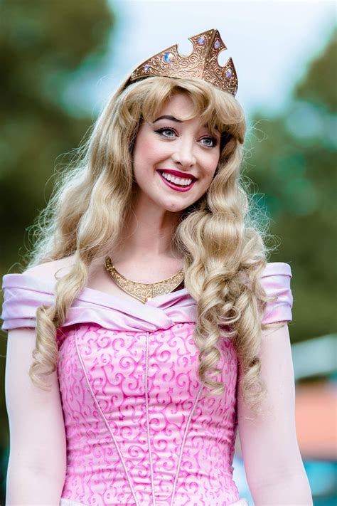 Princess Aurora Walt Disney World Face Character Sleeping Beauty