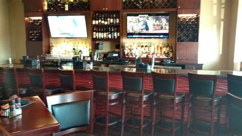 Fratellis Italian And Seafood Restaurant 200 Middletown Pkwy