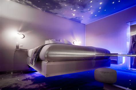 30 Cool Bedrooms With Led Lights Decoomo