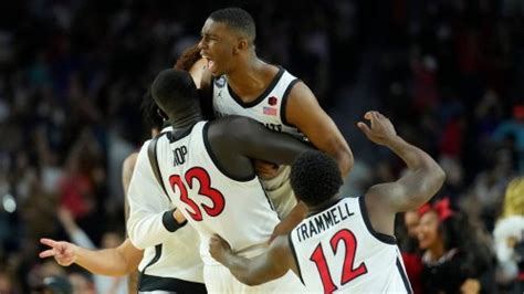 Lamont Butlers Stunning Last Second Shot Sends San Diego State Past Fau Into Mens Title Game