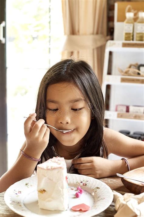 Asian Girl Eatting Cake In Cafe Stock Image Image Of Female Portrait