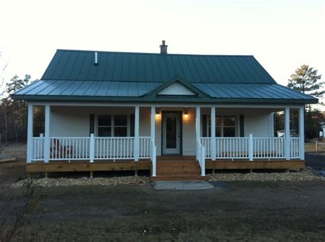 Related post from mobile home porches design ideas what you need to know before designing deck for mobile homes. Mobile Home Front Porch Designed in Small and Spacious ...