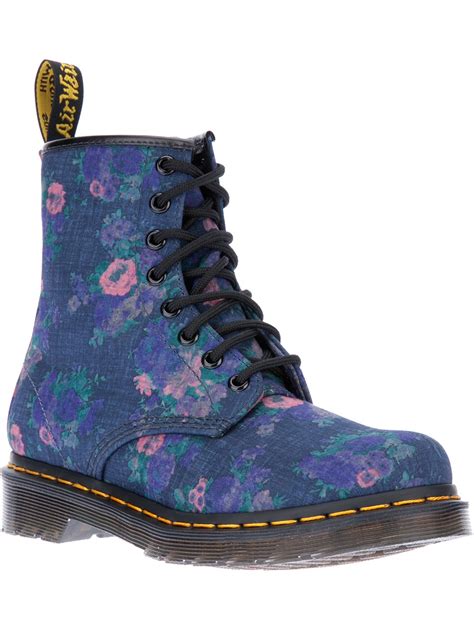 Shop the latest collection of dr. Dr. Martens Floral Print Boot - Lyst