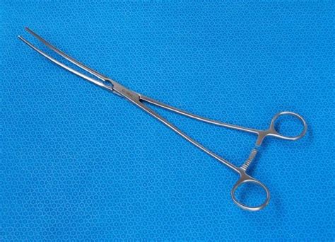 374040 Debakey Aortic Aneurysm Clamp Resource Surgical