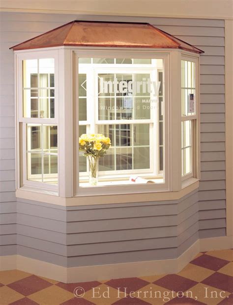 Integrity Picture Angle Bay Window With Traditional Double Hung Windows