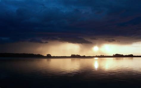 Silhouette Of Island Lake Clouds Sunlight Reflection Hd Wallpaper