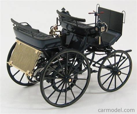 Norev B66041416 Scale 118 Daimler Hd Motorized Carriage 1886 Blue