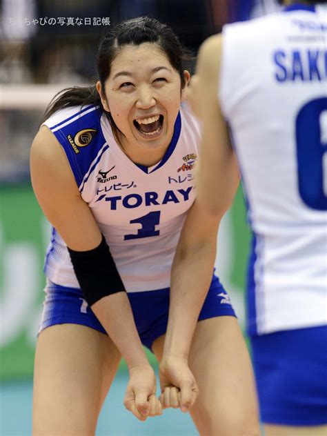 May 01, 2021 · キャプテン・荒木絵里香（186センチ・36歳・ミドルブロッカー） 「限界突破」 今シーズンの目標は、今季チームスローガンでもある「限界突破」です。日々限界に挑戦し、進化できるように全力で頑張っていきたいと思います。 【バレー日本代表】「荒木 絵里香」のカワイイ画像まとめ ...
