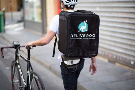 Having hit a low of 271 pence, the stock recovered slightly to close the day at 287. #FoodTech : Deliveroo lève 275 millions de dollars | Wydden