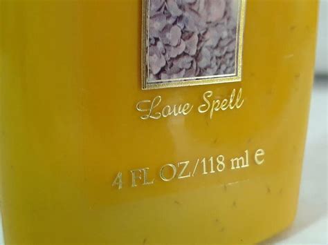 Victoria S Secret Garden Silkening Body Lotion Love Spell Oz Ebay