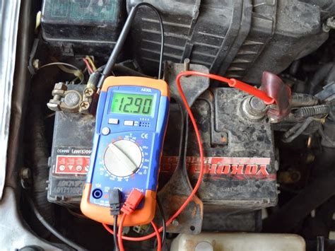 Aku kena berhenti tepi jalan. Life Begins at Forty: Mengenal pasti masalah alternator kereta