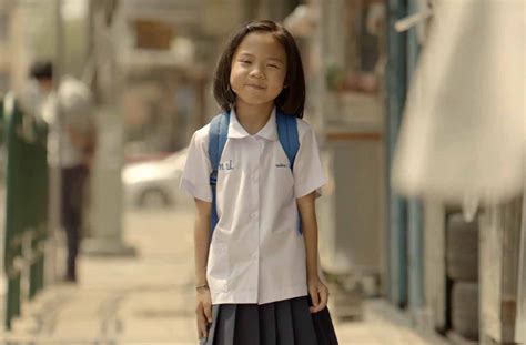 Pesan moral yang sangat mendalam dari kang mus dalam seinetr. Pesan Moral, Antara Iklan Youtube dan Televisi - Nusantara Research