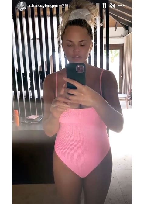 Chrissy Teigen Gets Real About Her Swimsuit Struggles Solution Us Weekly