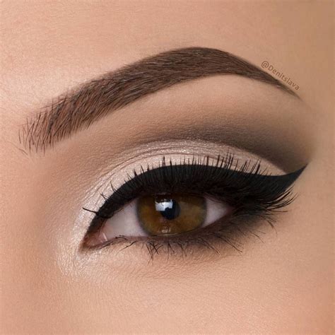 Gorgeous Neutral Cut Crease Look Close Up Brows Anastasiabeverlyhills