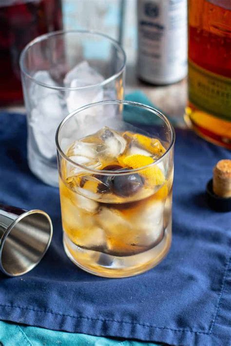 Classic Old Fashioned Cocktail Recipe A Nerd Cooks